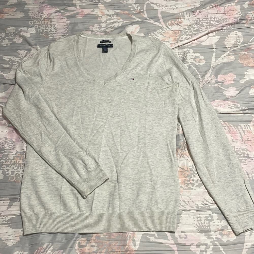 Gray Tommy Hilfiger sweater